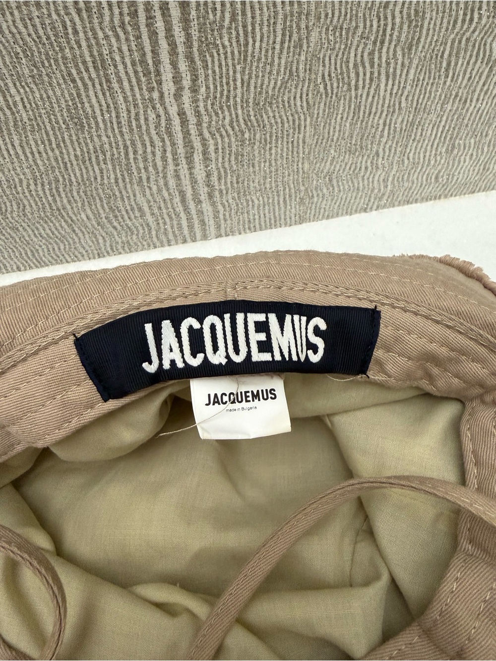 Jacquemus Beige Frayed Brim Bucket Hat - Picture 3 of 3